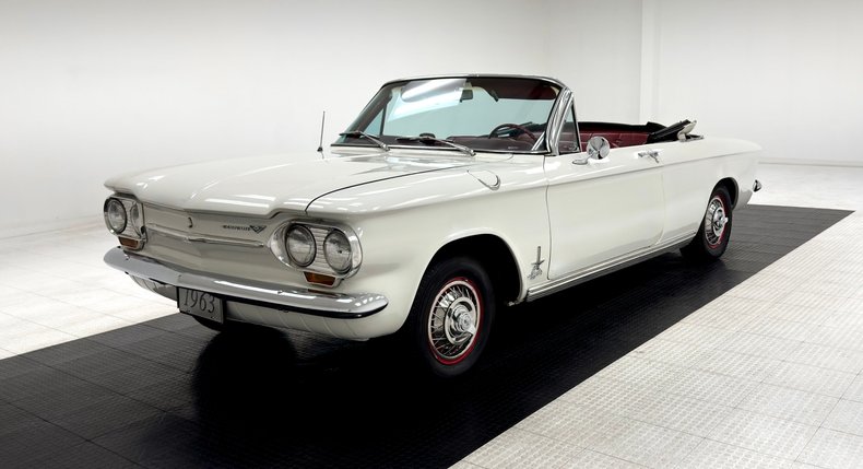 Unknown-Corvair-1963-Ermine-White-Red