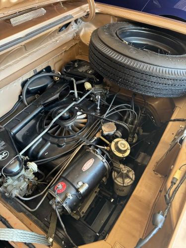 Unknown-Corvair-1963-Gold-Black-11