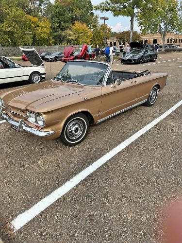Unknown-Corvair-1963-Gold-Black