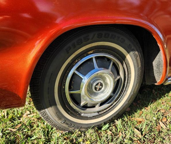 Unknown-Corvair-1963-Orange-11