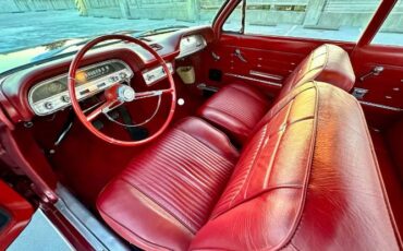 Unknown-Corvair-1963-Red-Red-vinyl-14