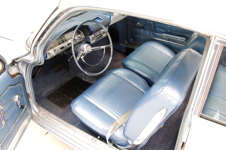 Unknown-Corvair-1963-Silver-Blue-Blue-29