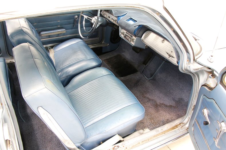 Unknown-Corvair-1963-Silver-Blue-Blue-32
