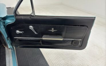 Unknown-Corvair-1964-Azure-Aqua-Black-12