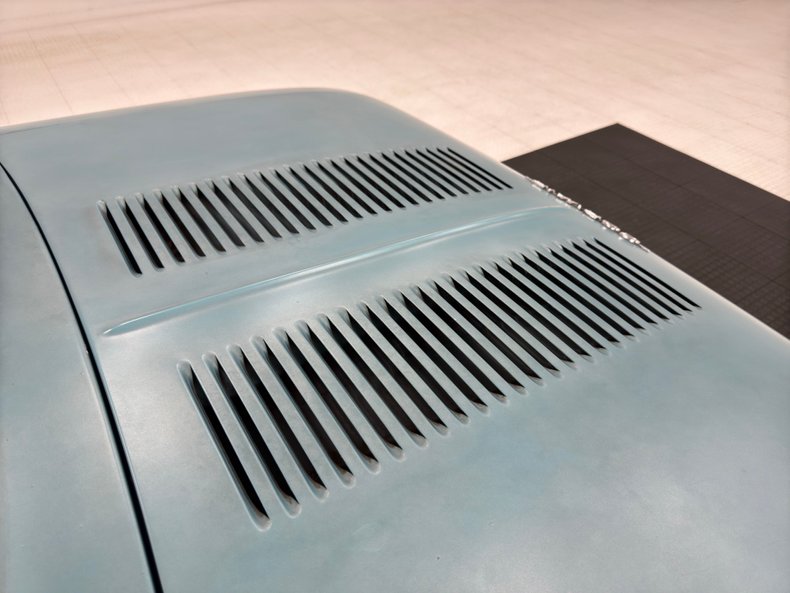 Unknown-Corvair-1964-Azure-Aqua-Black-30