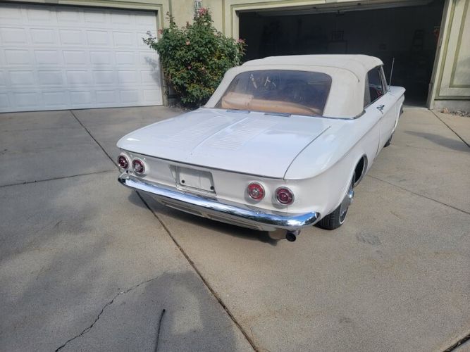 Unknown-Corvair-1964-White-Red-11