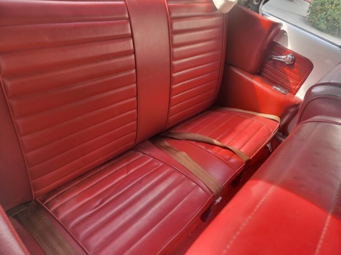 Unknown-Corvair-1964-White-Red-8