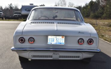 Unknown-Corvair-1965