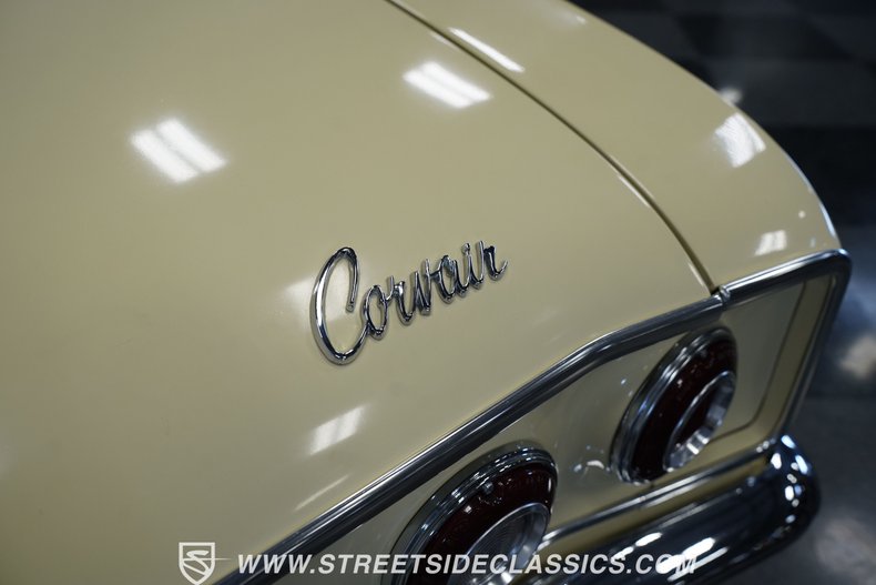 Unknown-Corvair-1965-Butternut-Yellow-Black-15