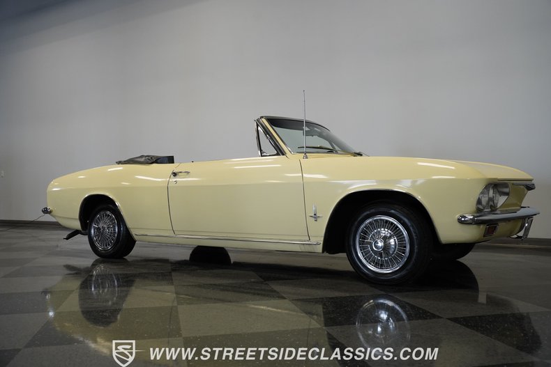 Unknown-Corvair-1965-Butternut-Yellow-Black-27