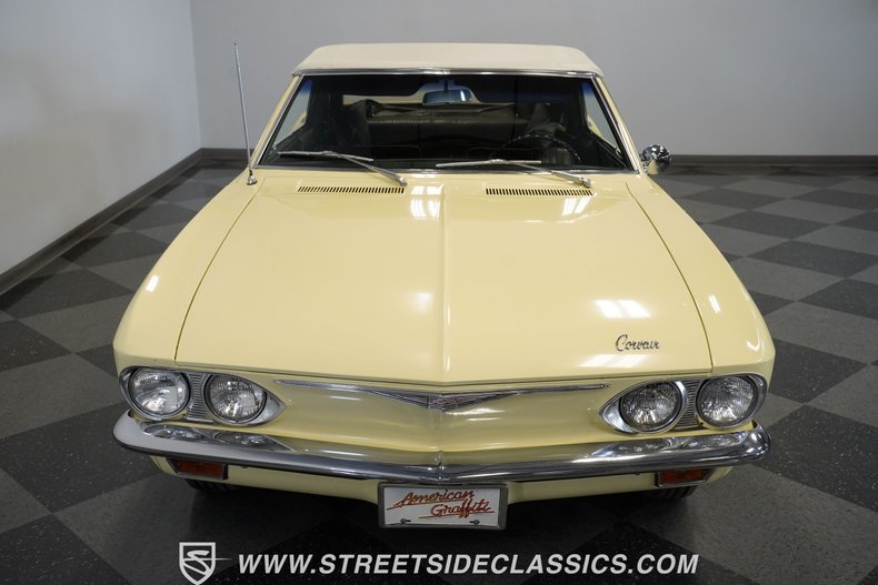Unknown-Corvair-1965-Butternut-Yellow-Black-49