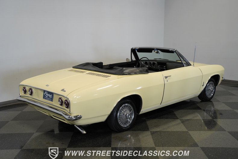 Unknown-Corvair-1965-Butternut-Yellow-Black-8