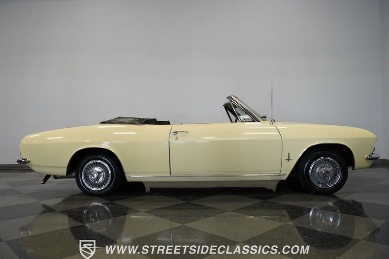 Unknown-Corvair-1965-Butternut-Yellow-Black-9