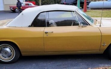 Unknown-Corvair-1965-Gold-Tan-17