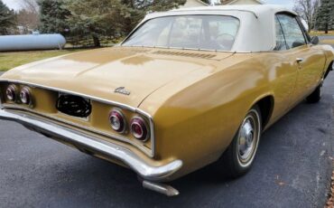 Unknown-Corvair-1965-Gold-Tan