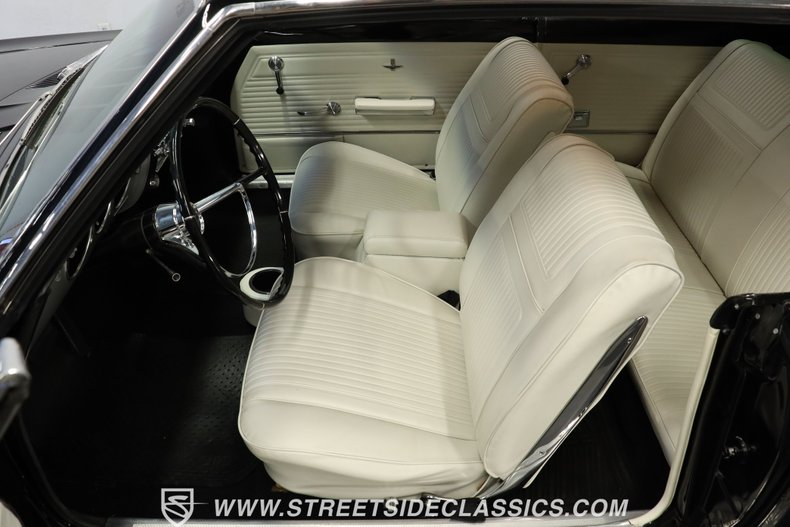 Unknown-Corvair-1965-Tuxedo-Black-White-41