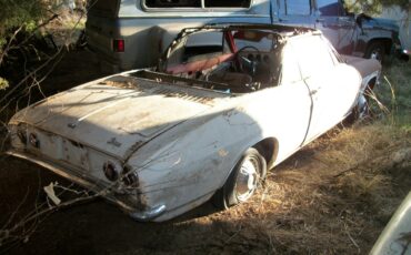 Unknown-Corvair-1965-white-red-3
