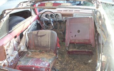 Unknown-Corvair-1965-white-red