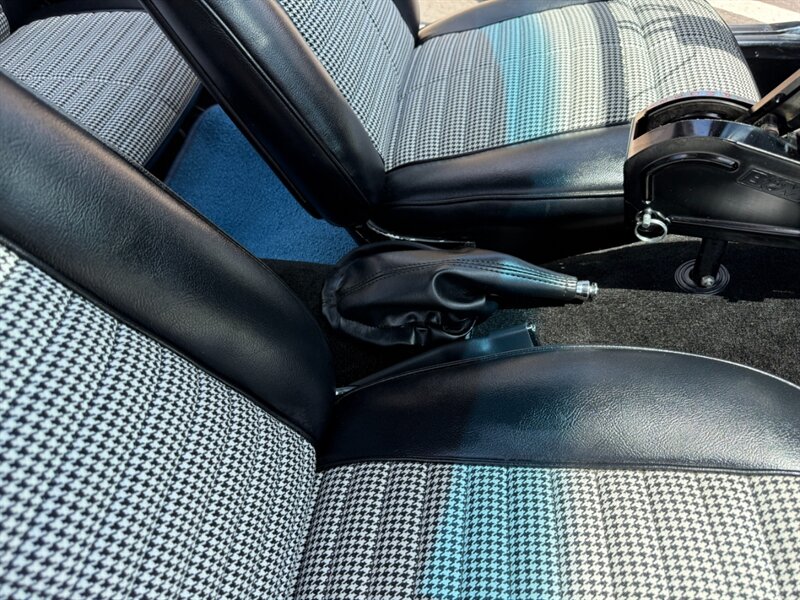 Unknown-Corvair-1966-Black-Black-37