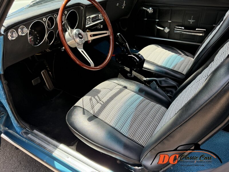 Unknown-Corvair-1966-Black-Black