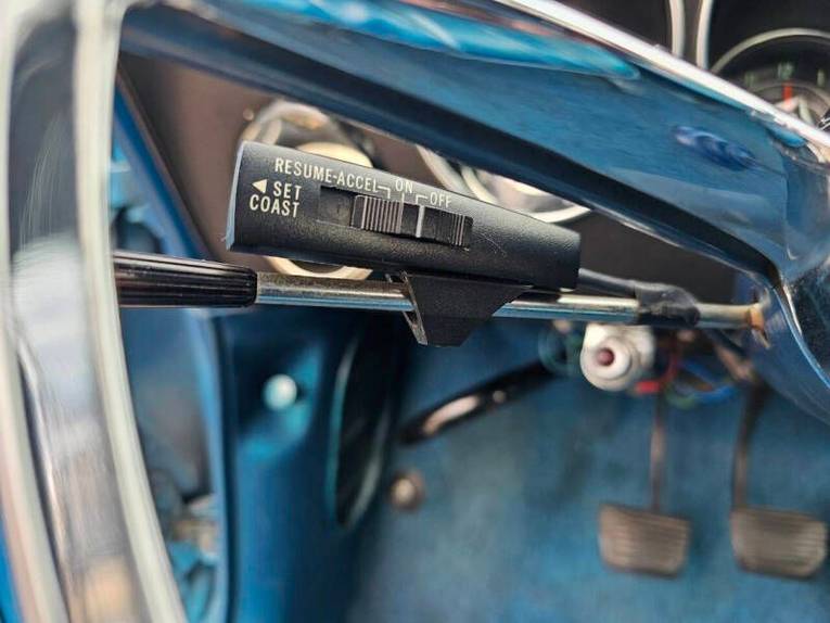 Unknown-Corvair-1966-Marina-Blue-blue-22
