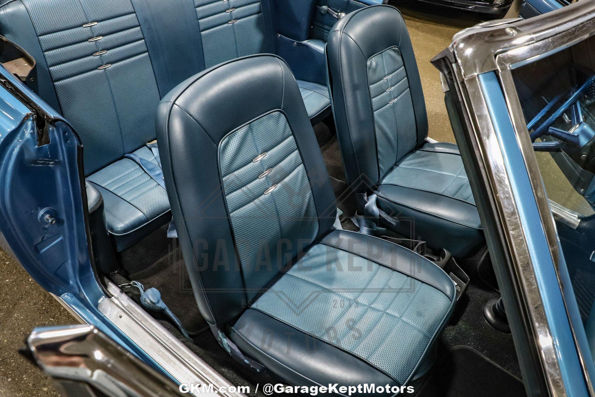 Unknown-Corvair-1968-Grotto-Blue-Blue-3