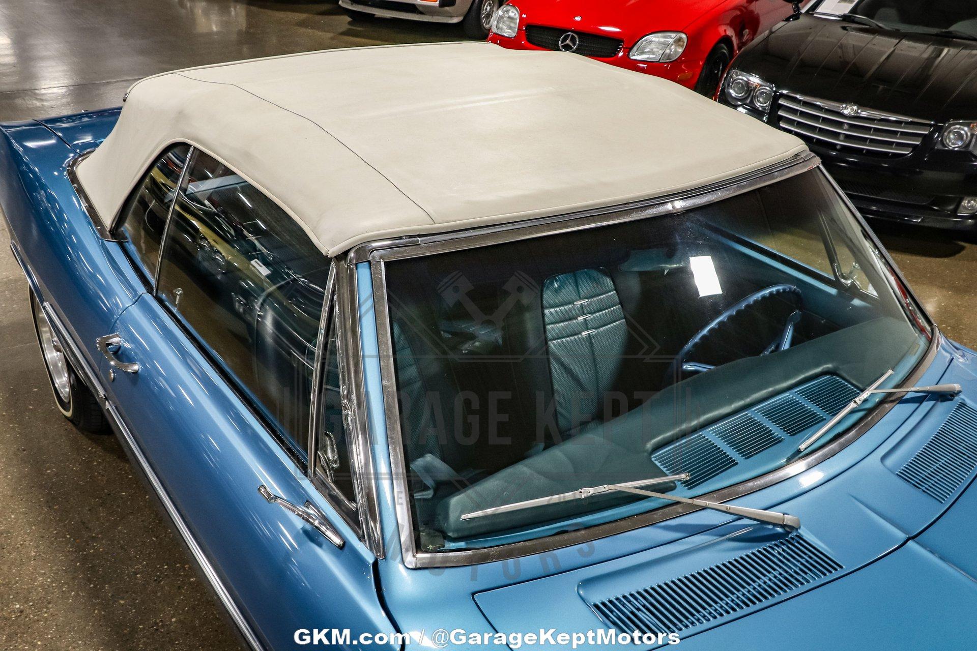 Unknown-Corvair-1968-Grotto-Blue-Blue-30