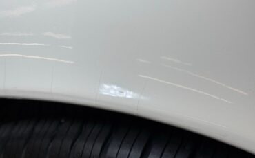 Unknown-Corvette-1953-Ermine-White-Burgundy-38