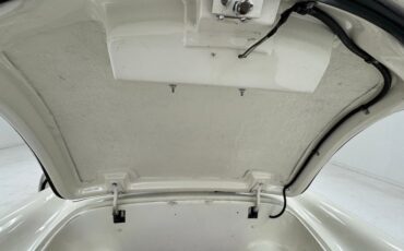 Unknown-Corvette-1953-Ermine-White-Burgundy-42