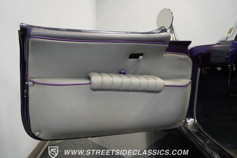 Unknown-Corvette-1953-Purple-Gray-30