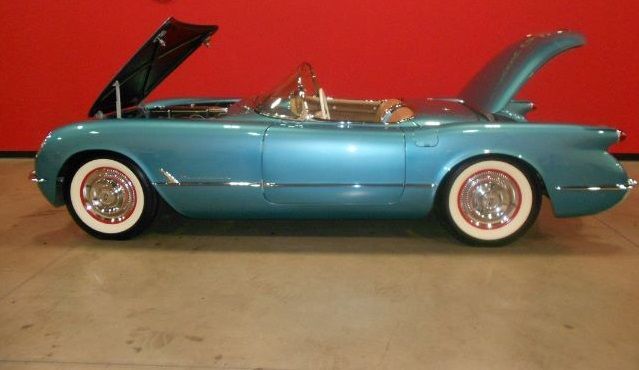 Unknown-Corvette-1954-Pennant-Blue-Tan-1