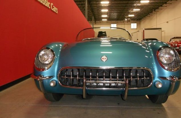 Unknown-Corvette-1954-Pennant-Blue-Tan-3