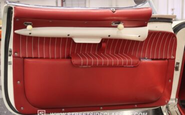 Unknown-Corvette-1954-Polo-White-Red-32