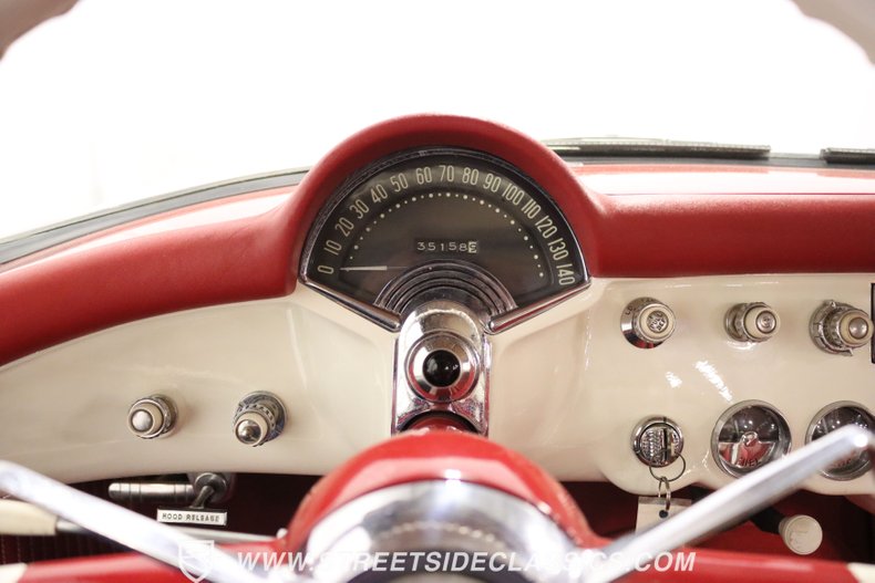 Unknown-Corvette-1954-Polo-White-Red-35