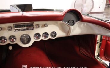 Unknown-Corvette-1954-Polo-White-Red-39