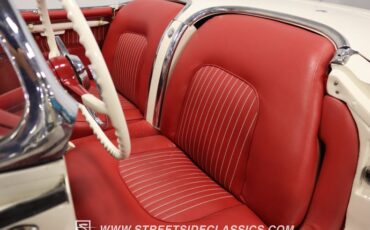 Unknown-Corvette-1954-Polo-White-Red-41