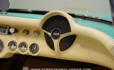 Unknown-Corvette-1956-Cascade-Green-Beige-25
