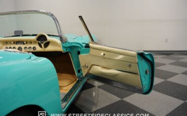 Unknown-Corvette-1956-Cascade-Green-Beige-29