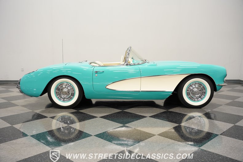Unknown-Corvette-1956-Cascade-Green-Beige-33