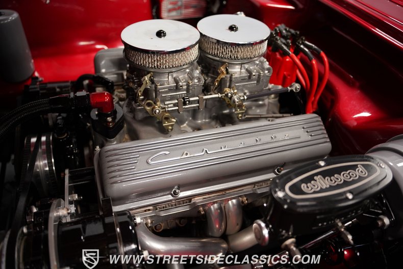 Unknown-Corvette-1957-Metallic-Burgundy-Black-12