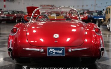 Unknown-Corvette-1957-Metallic-Burgundy-Black-35