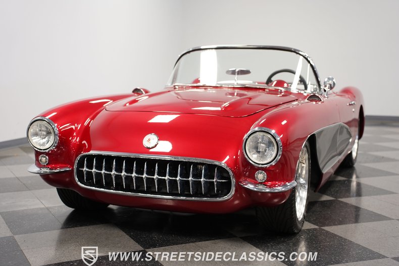 Unknown-Corvette-1957-Metallic-Burgundy-Black-40