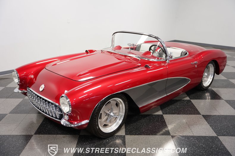 Unknown-Corvette-1957-Metallic-Burgundy-Black-41