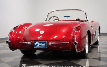 Unknown-Corvette-1957-Metallic-Burgundy-Black-46