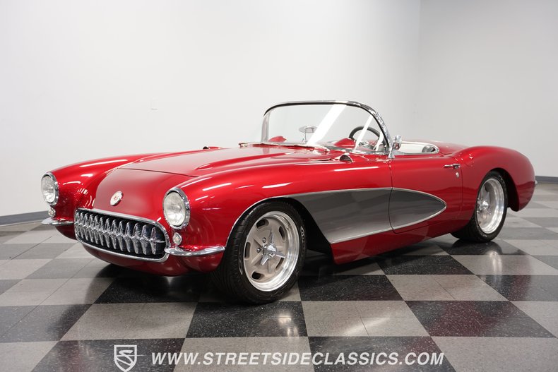 Unknown-Corvette-1957-Metallic-Burgundy-Black