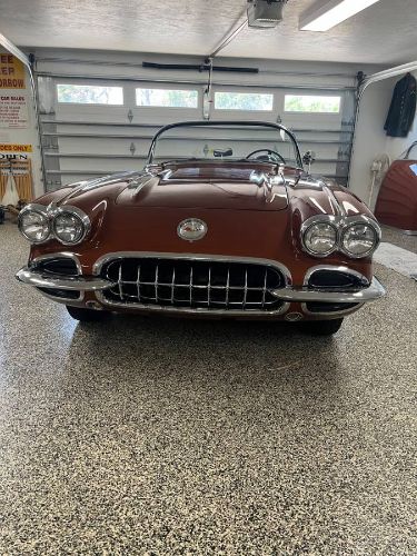 Unknown-Corvette-1958-Aztec-Bronze-Copper-2
