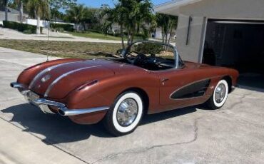 Unknown-Corvette-1958-Aztec-Bronze-Copper-6