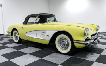 Unknown-Corvette-1958-Yellow-BLACK-1