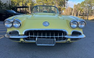 Unknown-Corvette-1958-Yellow-Gray-4