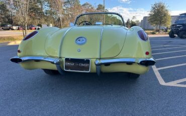 Unknown-Corvette-1958-Yellow-Gray-5